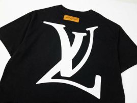 Picture of LV T Shirts Short _SKULVS-XLK14936795